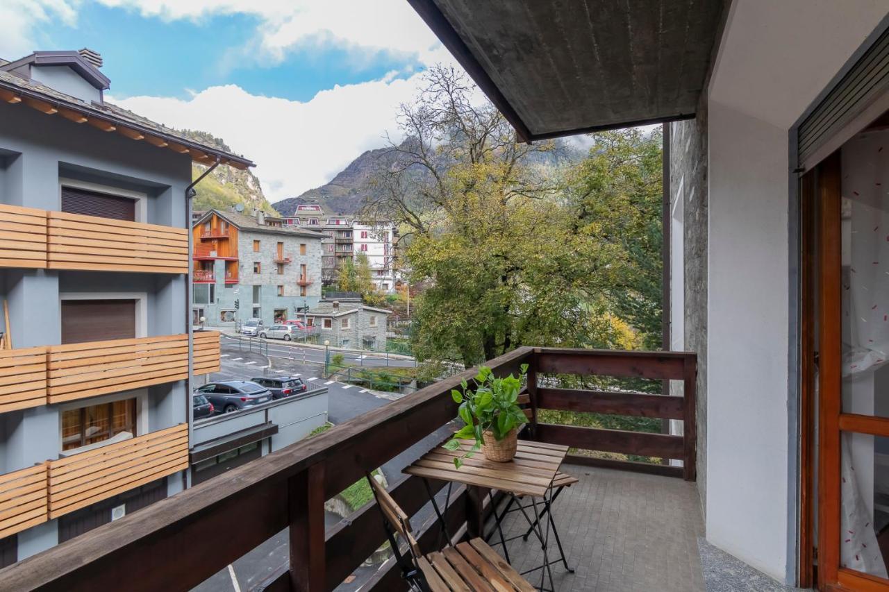 Apartamento Ihost Flat - Valmalenco Centro Chiesa in Valmalenco Exterior foto